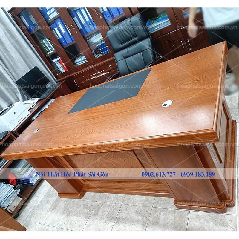 ban-giam-doc-dt2010vm5 Hình thực tế bàn giám đốc DT2010VM5
