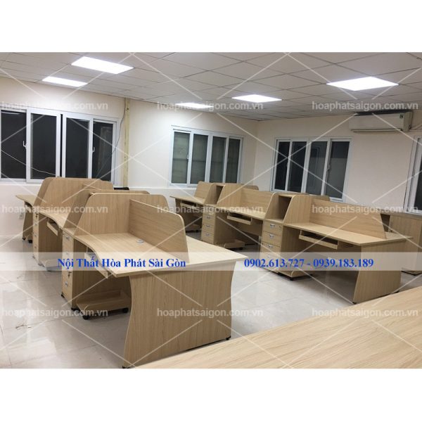 Module bàn làm việc 4 người HRMD03