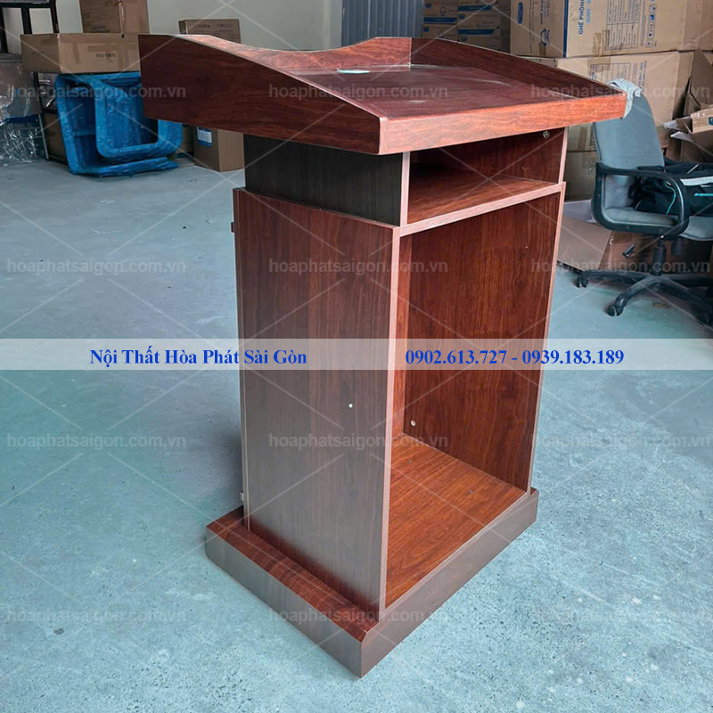 buc-phat-bieu-son-pu-lt04 Hình thực tế bục phát biểu sơn PU LT04