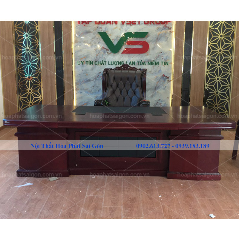 ban-giam-doc-veneer-dt3212v18 Hình thực tế bàn giám đốc Veneer DT3212V18