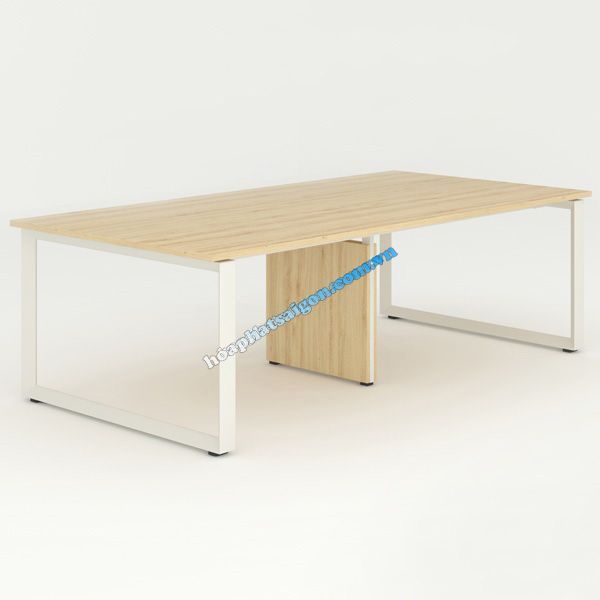 Thiết kế bàn 4 chỗ giúp tạo ra không gian thoáng đãng, thoải mái