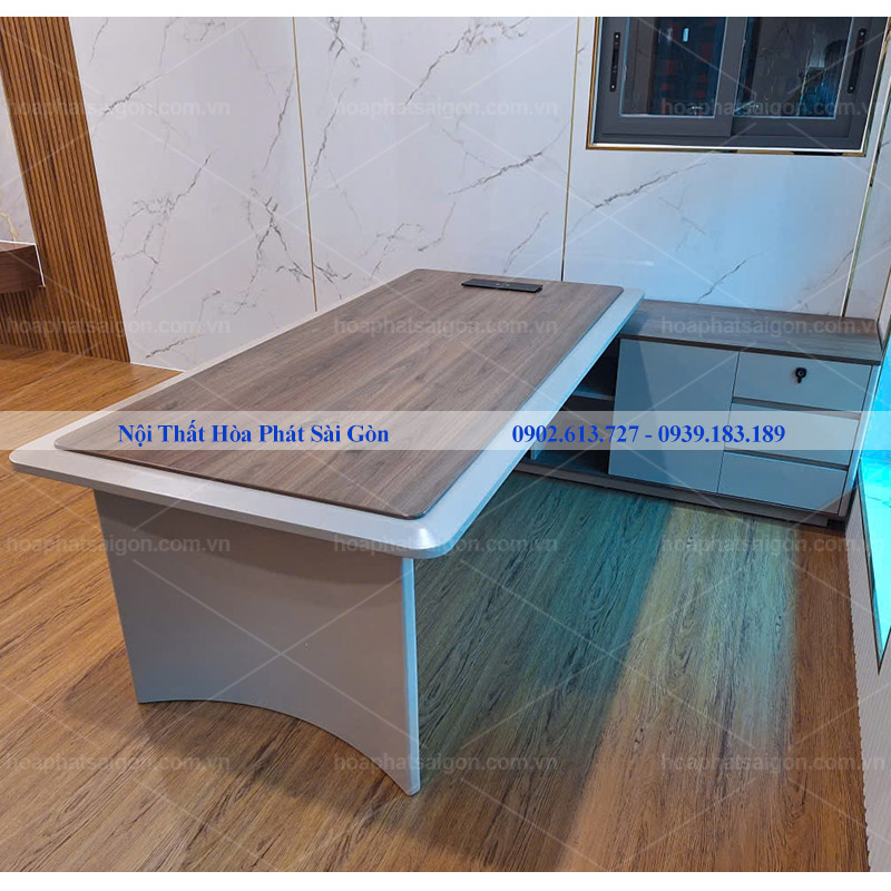 ban-lanh-dao-luxb2218s2 Hình thực tế bàn lãnh đạo LUXB2218S2