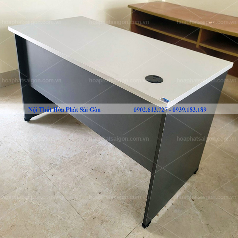 ban-mau-ghi-hp100hl Hình thực tế bàn làm việc màu ghi HP100HL
